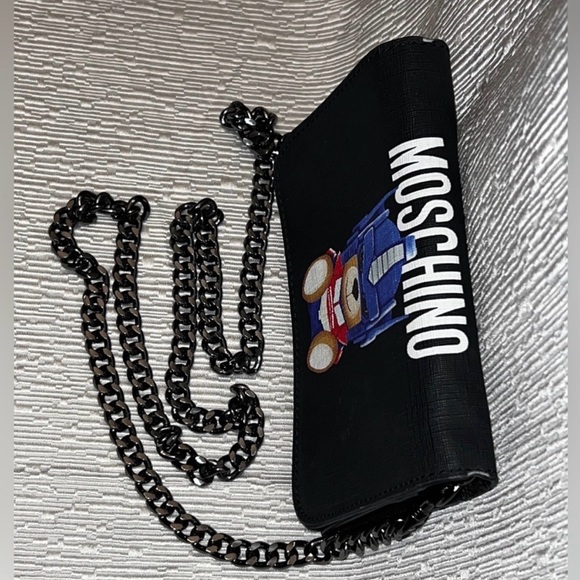 Moschino Transformer Teddy Crossbody Wallet - Picture 4 of 10